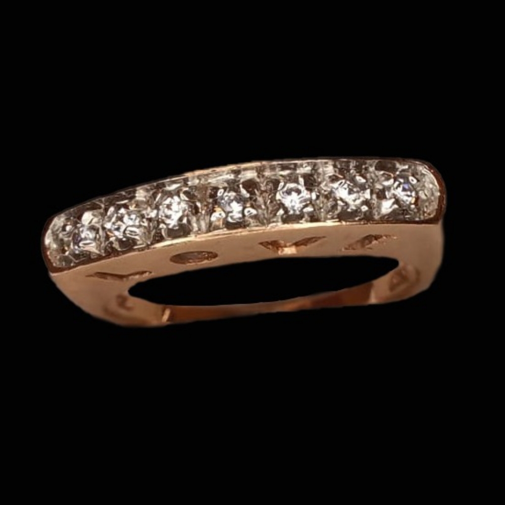 Diamond Gold love band ring  new